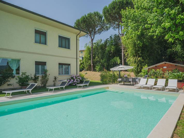 Holiday apartment for 7 people, with garden and balcony - 1
