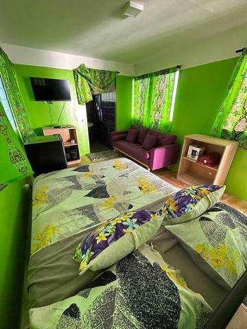 Maison de campagne pour 2 personnes, avec jardin et vue dans Fare