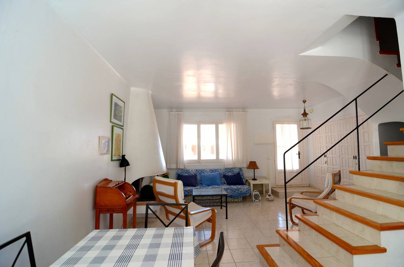 Plaça Dels Pous 3 in Pals, Costa Brava