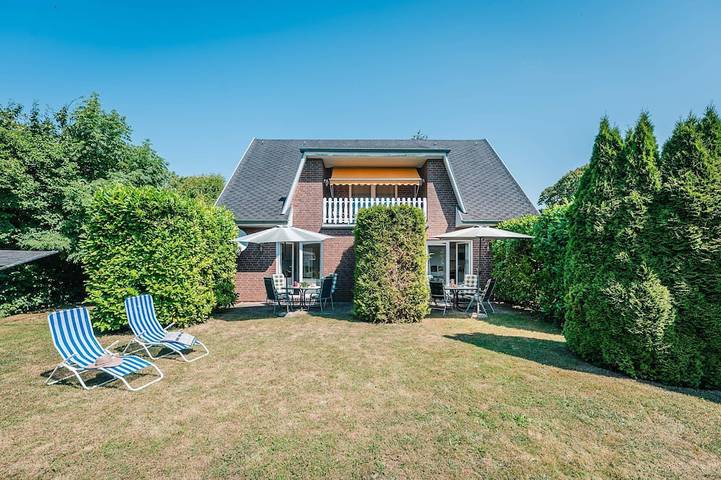 Ferienwohnung für 2 Personen, mit Terrasse und Garten in Dranske