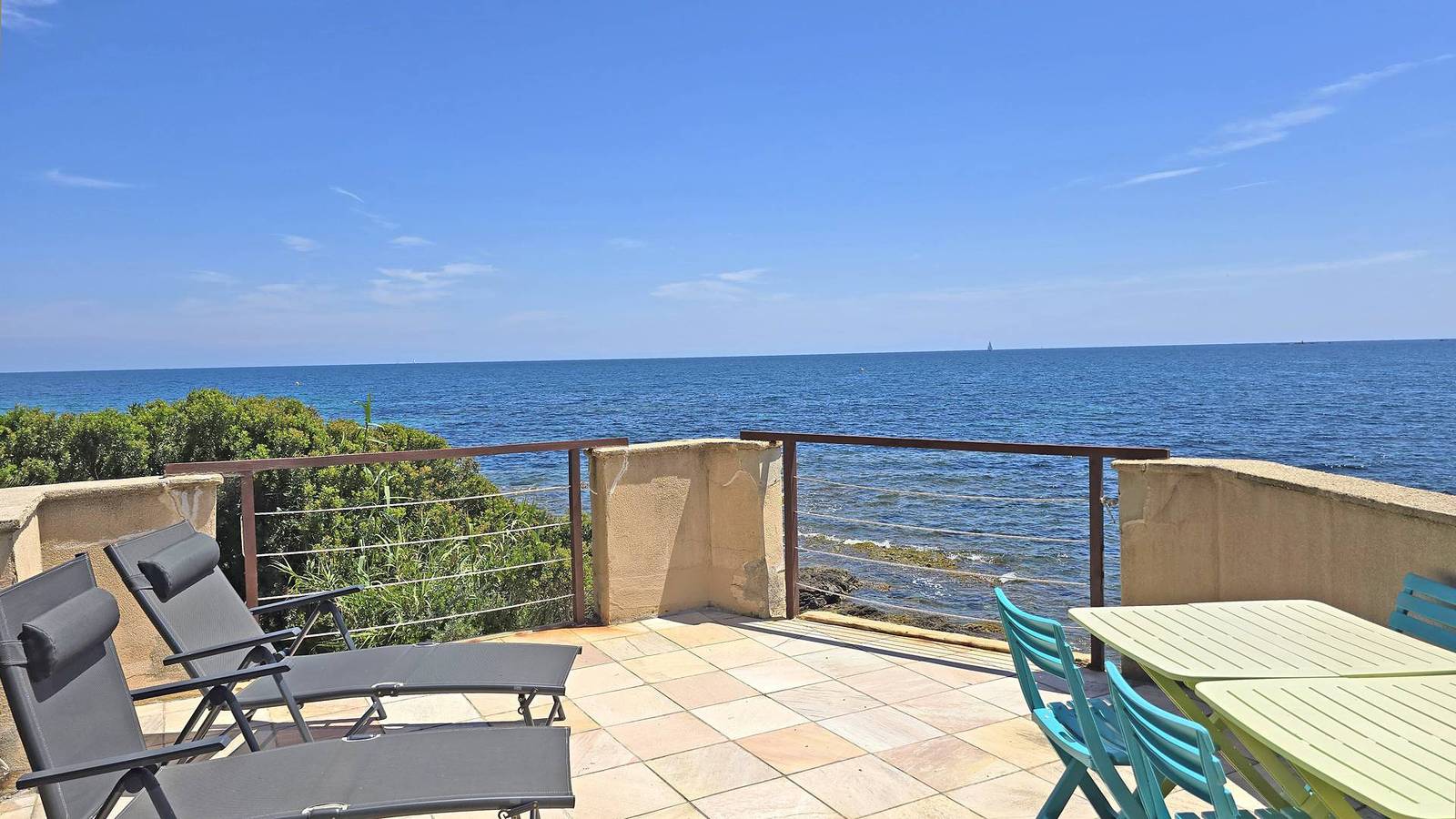 Le Bateau - 4 Personen - Füße im Wasser - Strand - Klimaanlage - Wifi - Sainte Maxime in La Nartelle, Sainte-Maxime