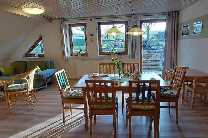 Ferienwohnung für 5 Personen, mit Balkon und Garten - 1