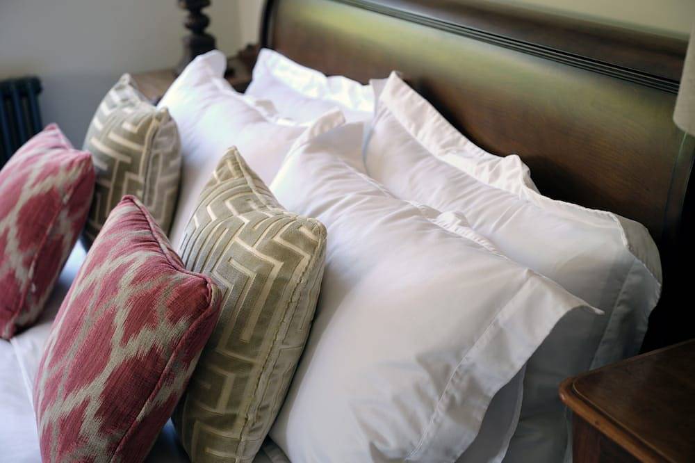67 Bridge End, pet friendly, luxury holiday cottage in Warwick in Warwick, Warwickshire