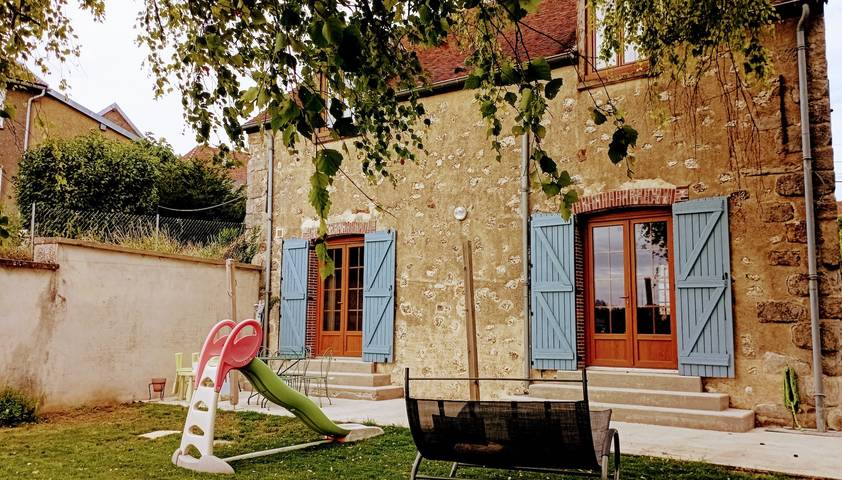 Gîte pour 5 personnes, avec Jardin