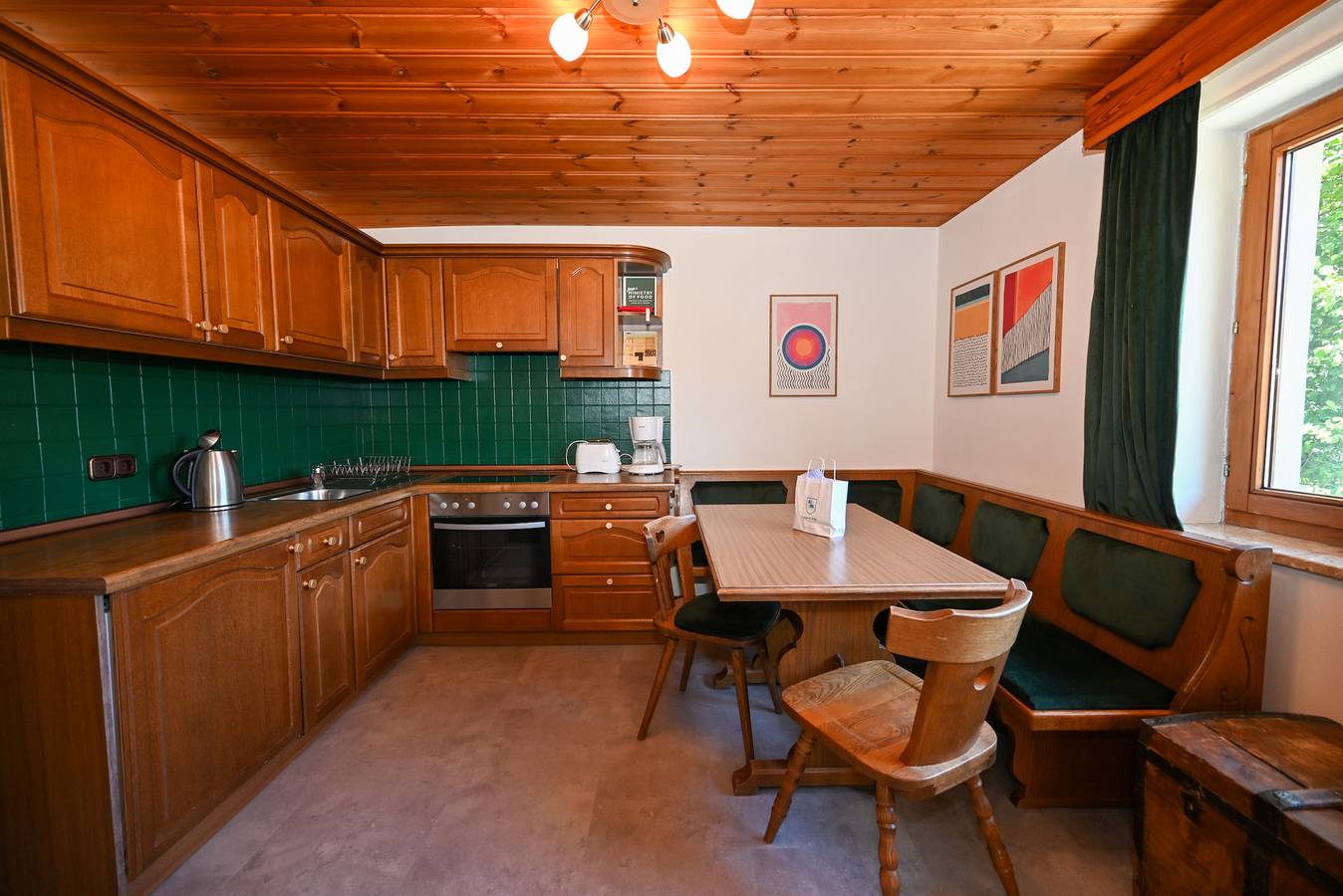 Ganze Wohnung, Budget Chalet Alpine - Apartment A in Zell am See (Stadt), Zell am See