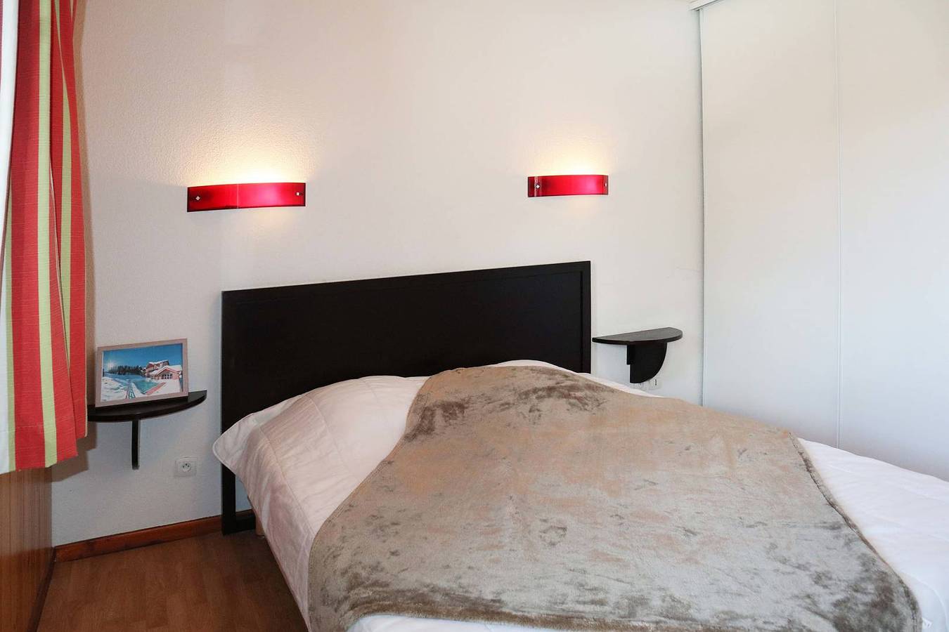 Ganze Ferienwohnung, Ferienwohnung für 4 Personen mit Pool in Les Orres, Nationalpark Écrins