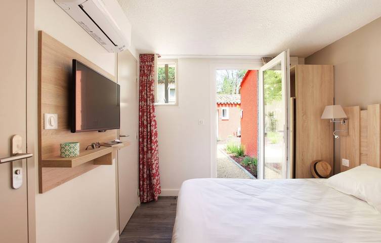 Gîte pour 5 personnes, avec sauna et piscine à Arles - 3