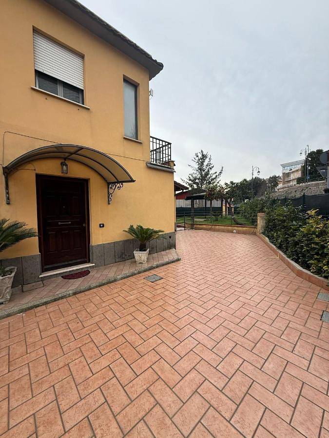 Da Zi Fabiola alla stazione in Velletri, Castelli Romani