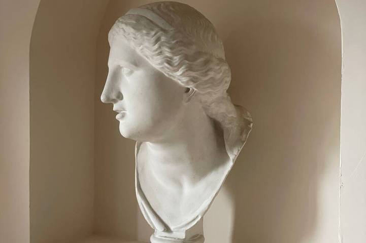 Gîte pour 15 personnes, avec jardin dans Gournay-le-Guérin