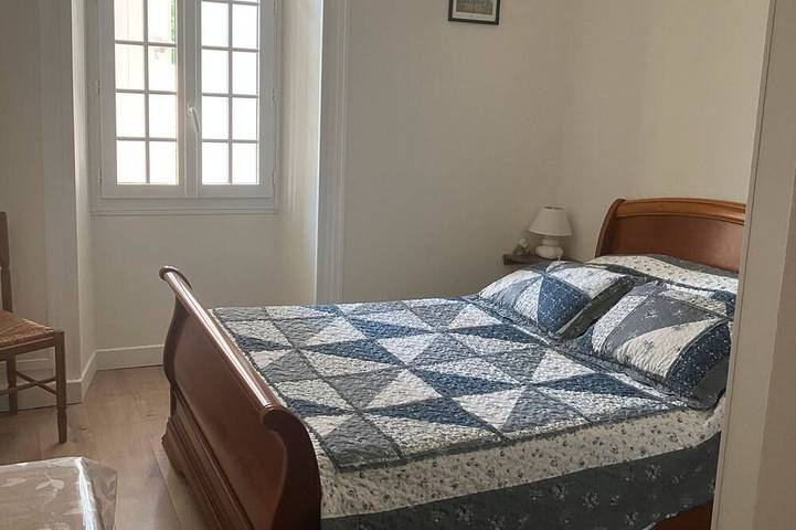 Chambre d’hôte pour 2 personnes, avec piscine et jardin