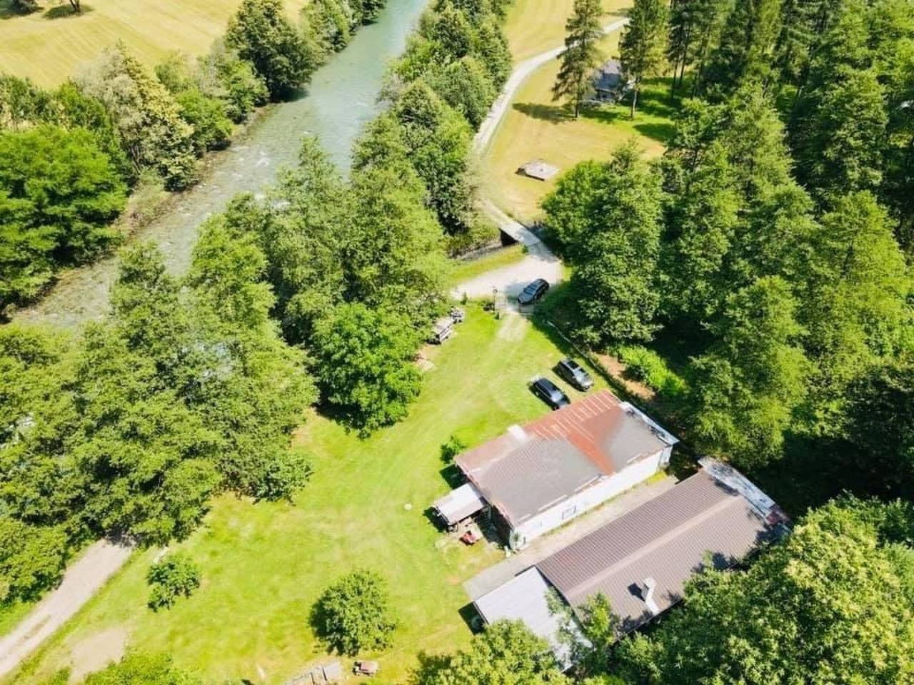 Insel-Ferienhaus in Grono, Moësa