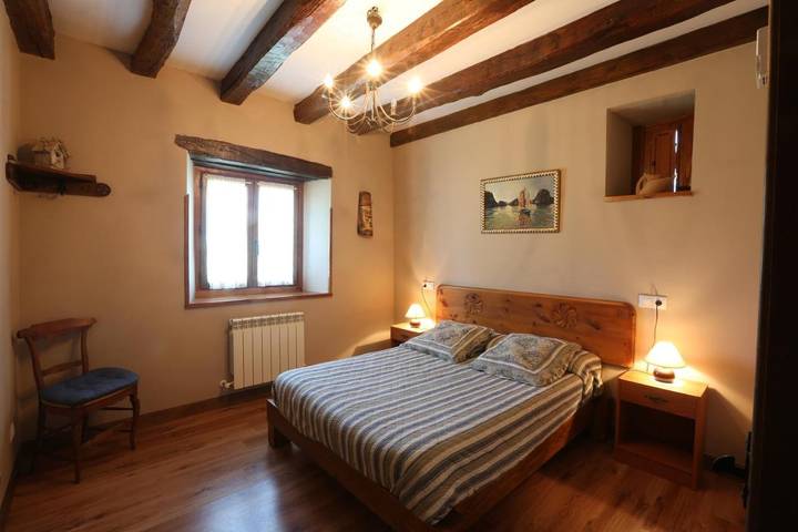 Casa rural para 8 personas, con Terraza además de Jardín y Vistas en Navarra - 4