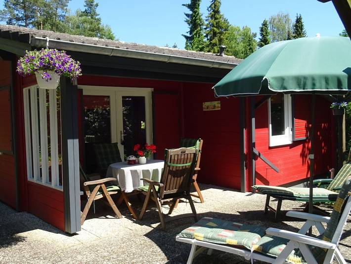 Ferienhaus für 4 Personen, mit Terrasse und Garten