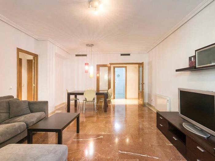 Apartamento vacacional entero, Apartamento luminoso con 2 habitaciones y terraza en San Juan de Alicante in El Barrio, San Juan de Alicante