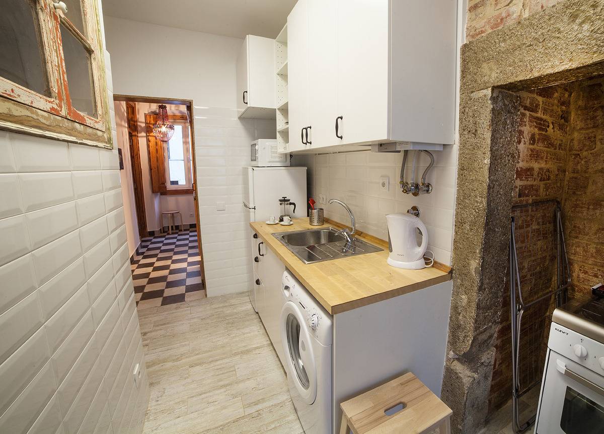 Appartement entier, Appartement de vacances pour 4 personnes avec terrasse in Santa Engrácia, São Vicente (Lisbonne)