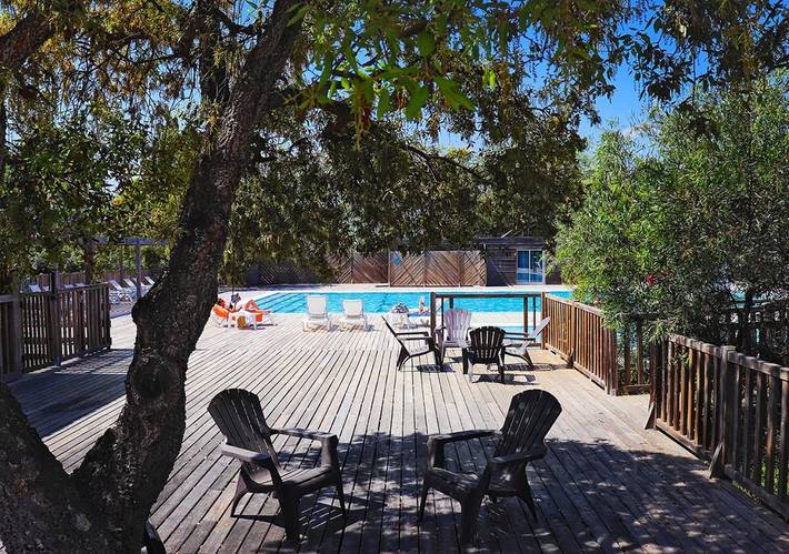 Location de vacances pour 2 personnes, avec Terrasse ainsi que Bassin pour enfant et Piscine à Biguglia - 2
