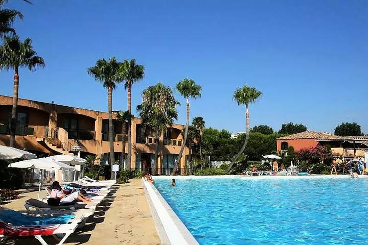 Ganze Wohnung, Prestige Apartment mit 1 Schlafzimmer (5 Personen) in Mandelieu-la-Napoule, Massif de l'Esterel