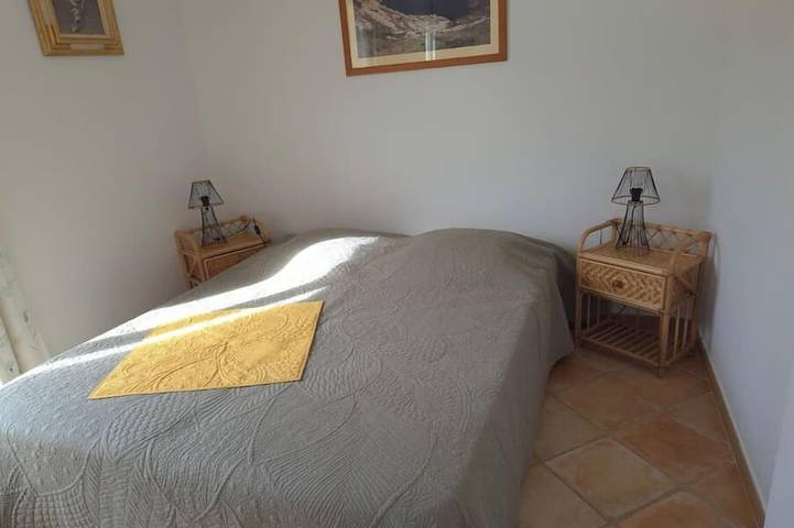 Magnificent villa with swimming pool in Ceyreste, Marseille region
