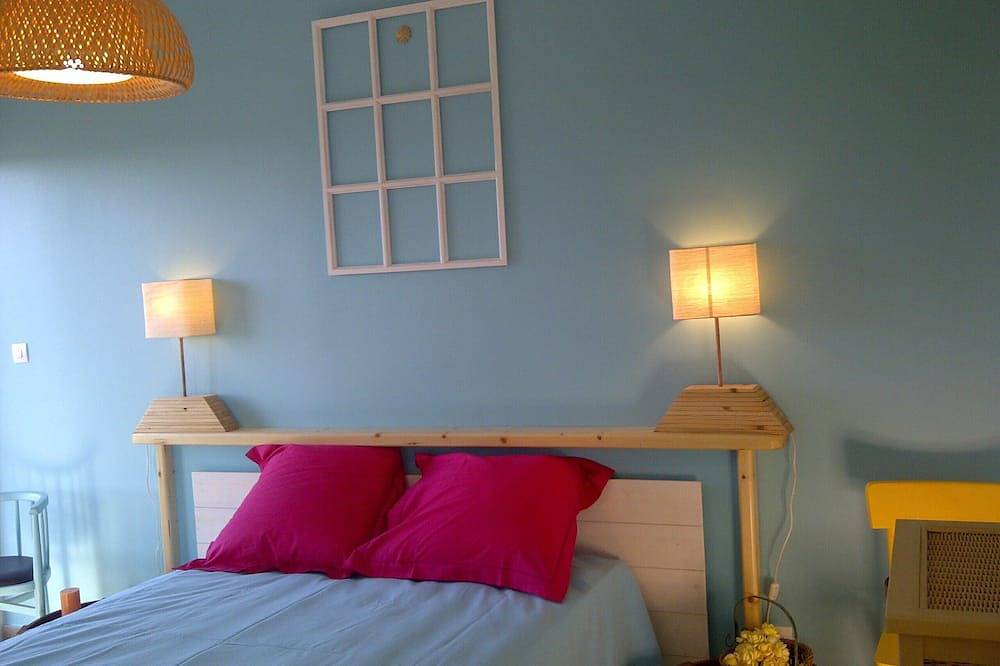 New Bungalow für 2 Personen, Garten, ruhige Lage. in Plourin, Brest und Umgebung