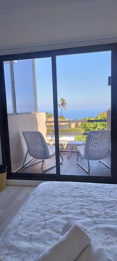 Casa rural para 8 personas, con piscina además de jardín y vistas, Familias con niños en La Orotava - 2