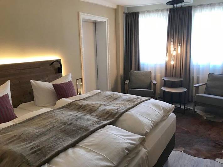 Hotel für 3 Personen, mit Whirlpool und Terrasse sowie Garten und Pool in Uslar - 4
