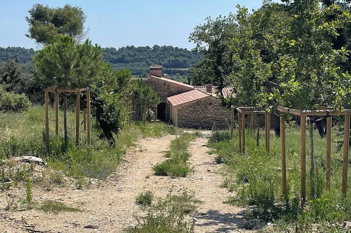 Gîte pour 12 personnes à Saint-Hippolyte-le-Graveyron