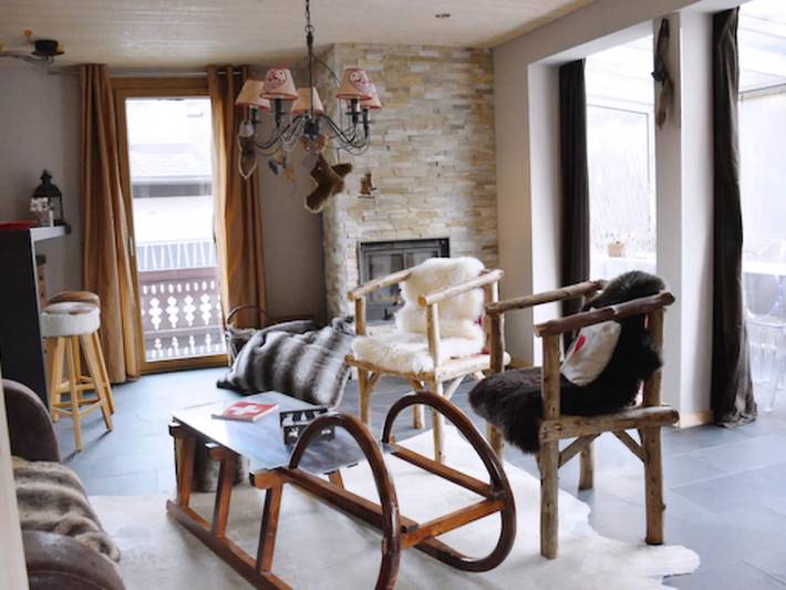 Gîte pour 8 personnes, avec balcon à Champéry
