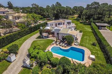 Villa pour 6 personnes, avec terrasse et jardin dans Quinta do Lago