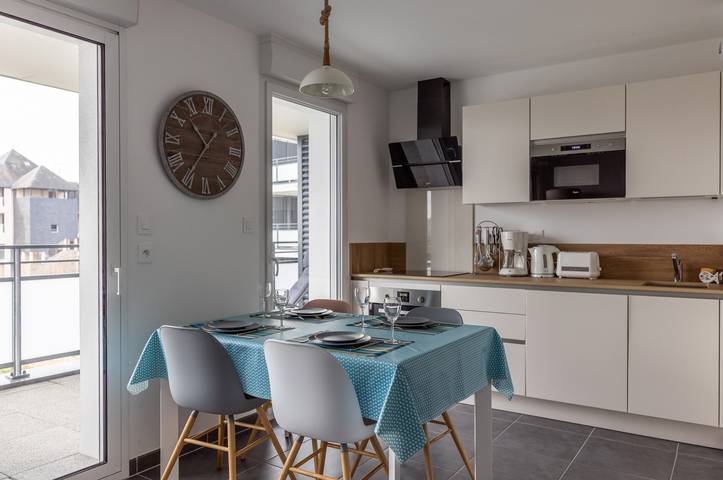 Gîte pour 4 personnes, avec balcon et piscine dans Port du Crouesty - 2