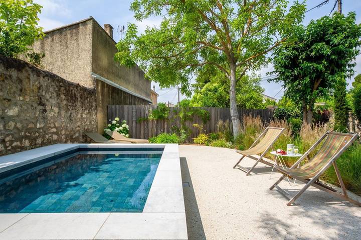 Location de vacances pour 4 personnes, avec jardin et terrasse à Velleron - 2