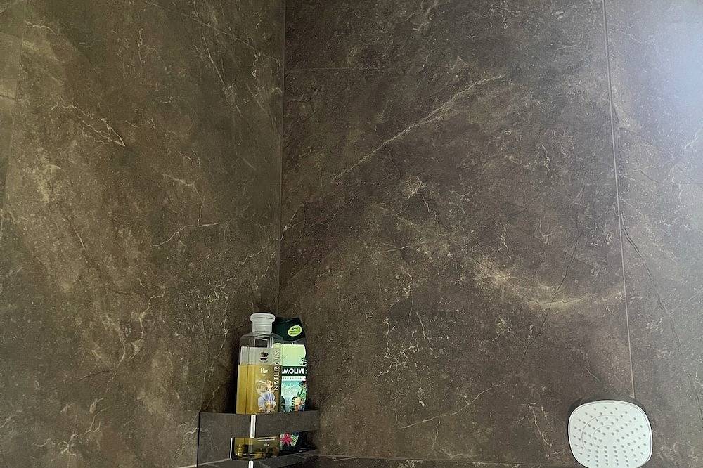 Ganze Wohnung, Luxury apartment with sauna - family and pet friendly in Tatranska Lomnica Ski Area, Vysoké Tatry