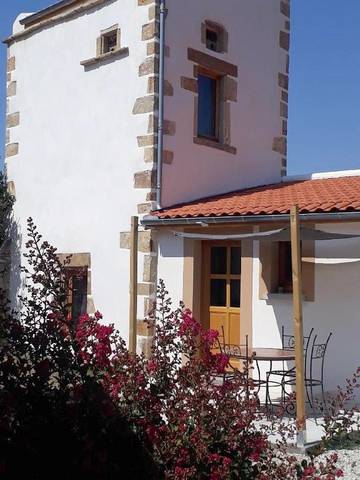 Gîte pour 4 personnes, avec terrasse, animaux acceptés à Vic-le-Comte