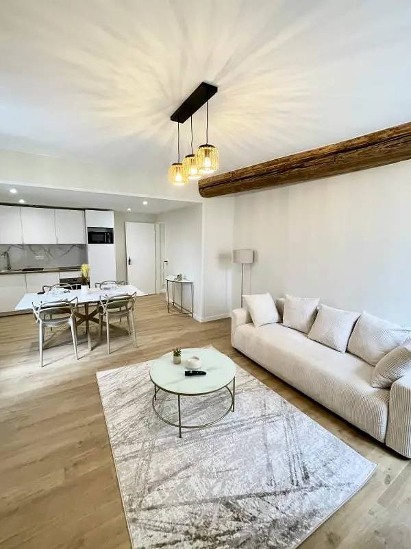 Entire apartment, Apartments for 4 Persons in Metz, Metz-Campagne