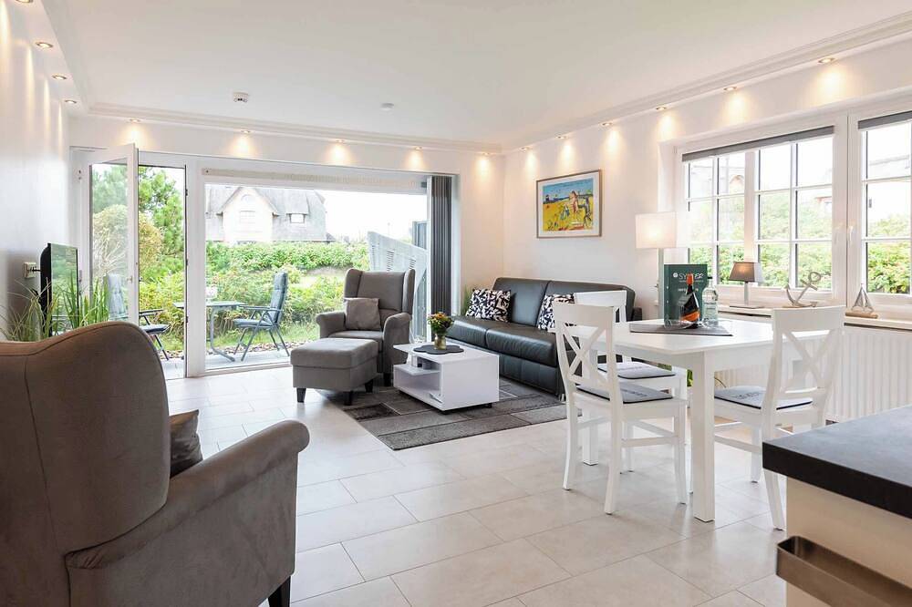 Ganze Wohnung, 2-Zimmer Ferienwohnung am Dorfteich mit ca. 50 m², für bis zu 3 Personen. in Nordfriesische Inseln (Schleswig-Holstein) (Schleswig-Holstein), Wenningstedt
