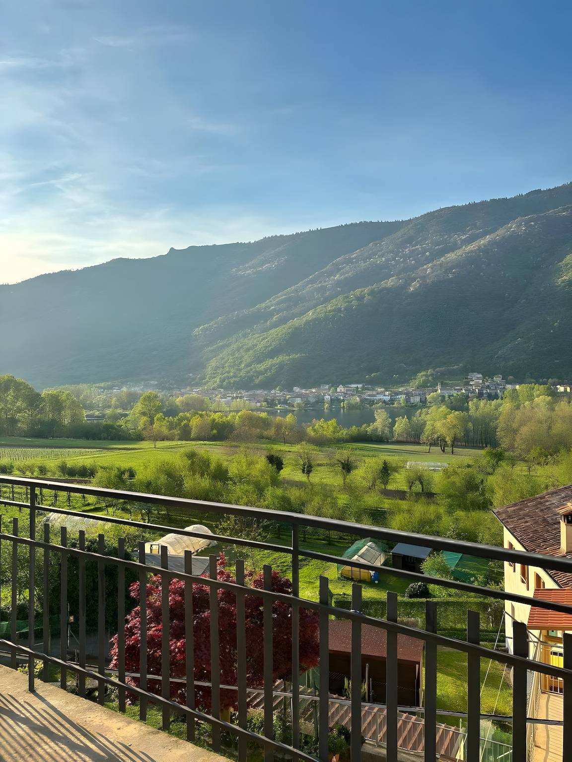 Villa 'Il Cortivo 81' mit Seeblick, Wlan und Klimaanlage in Tarzo, Südliche Karnische Alpen