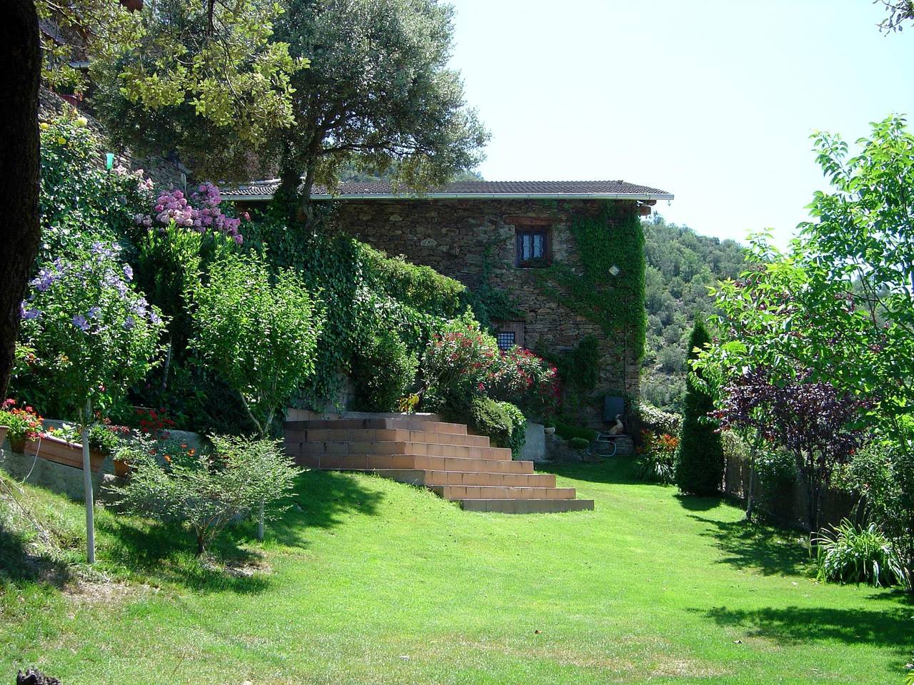 Casa Rural para 5 Personas en Valles del Valira, Pirineos