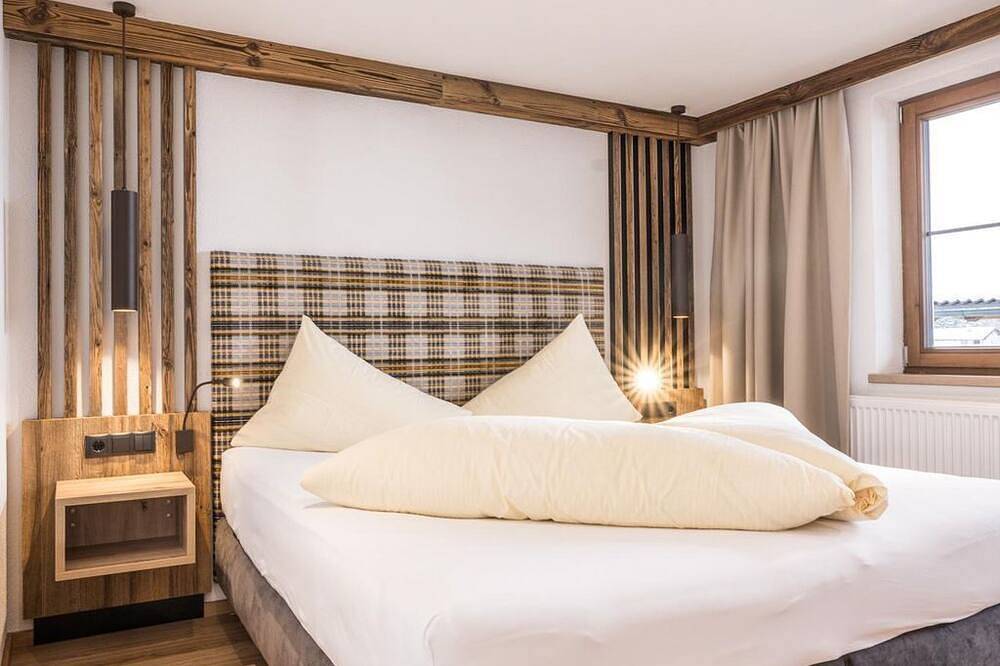 Ganze Wohnung, Appartement Enzian - Appartements Schrambacherhof in Achenkirch, Brandenberger Alpen
