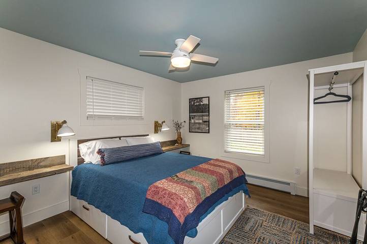 Vacation rental for 8 people, with yard in Massachusetts