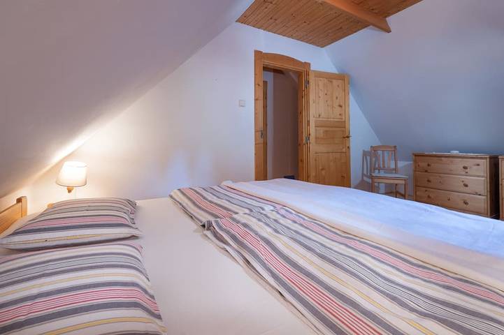 Traditional cozy cottage in Tatras w/firepit, super close to great hiking trails in Low Tatras