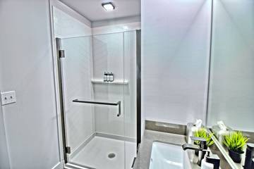 Hotel for 2 Guests in St. Louis, Missouri, Picture 3