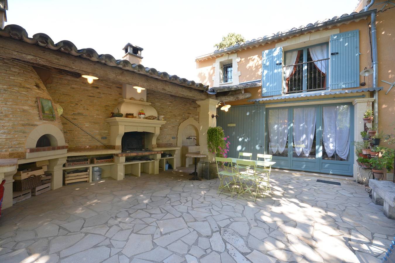 Haus Le Thor mit Gemeinschaftspool in Le Thor, Vaucluse