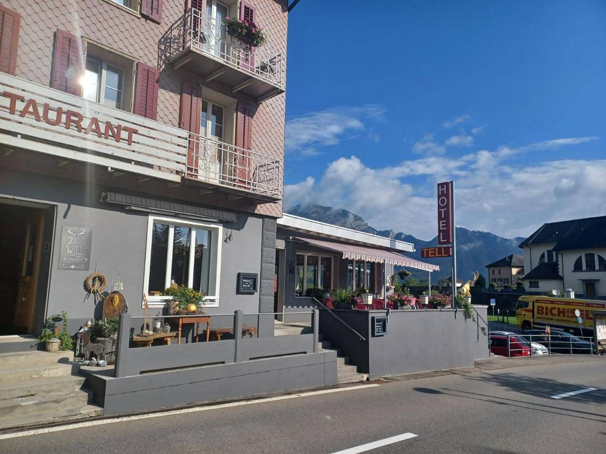 Family Room with Mountain View in Treib, Seelisberg