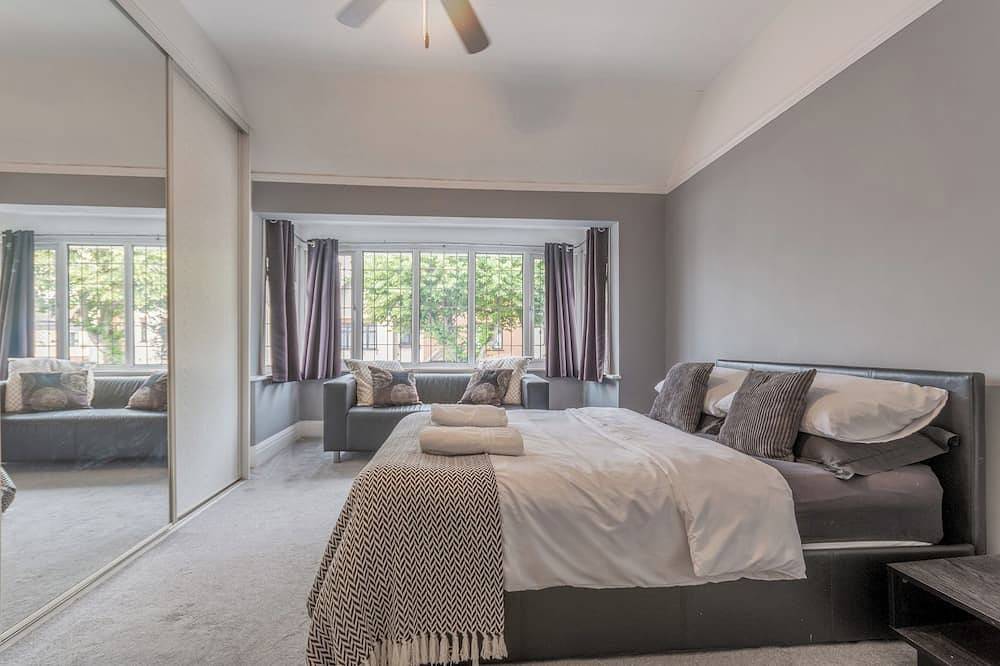 Beautiful Edwardian House, great location - Pass the Keys in Southend-on-Sea, Este de Inglaterra