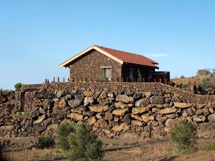 Casa rural para 5 personas, con vistas y jardín en El Pinar de El Hierro
