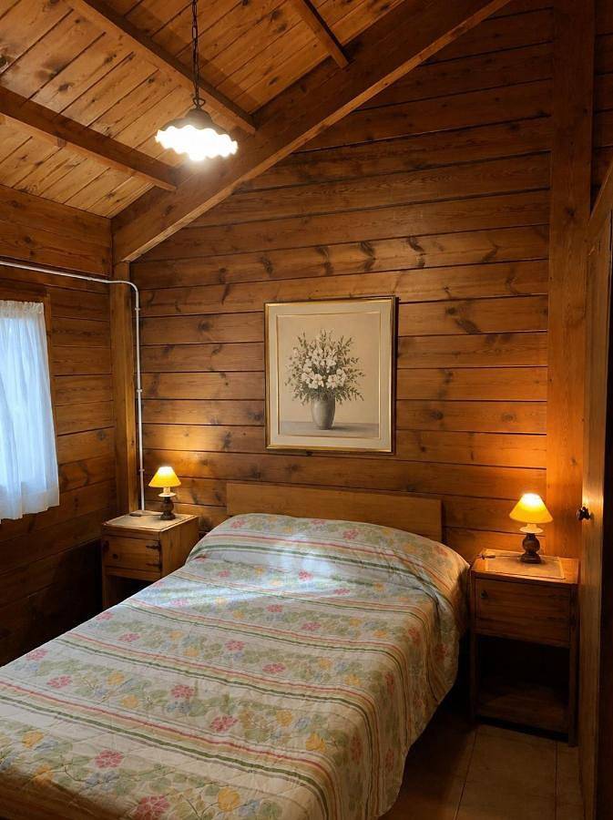 Location de vacances pour 2 personnes, avec jardin et vue à Milo - 3