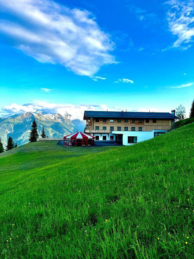B&B für 2 Personen, mit Terrasse und Garten sowie Ausblick in Piesendorf
