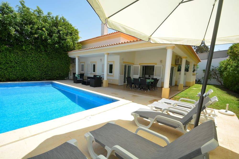 Casa vacanza a Algarve Central a partire da 352€ a notte