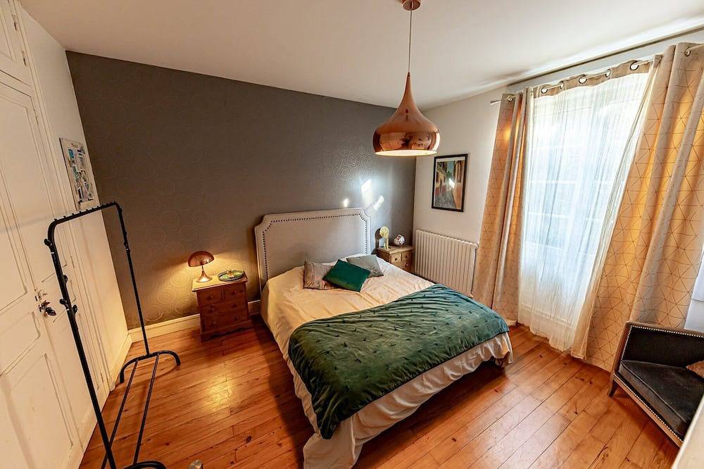 Beautiful town house with harbour view in Saint-Valery-en-Caux, Dieppe region