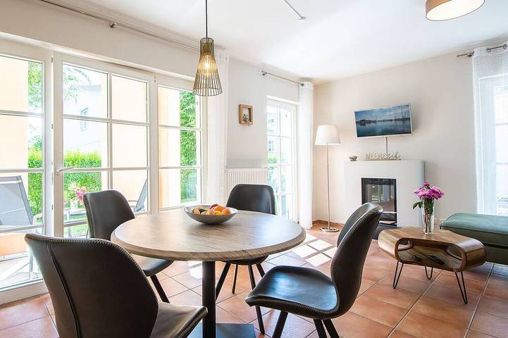 Bauernhof für 4 Personen, mit Terrasse, mit Haustier in Kühlungsborn