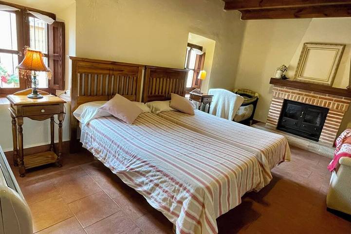 Casa rural capacidad de 2 hasta 16 personas, casa para 12 y apto para 2/4 pax in San Carlos del Valle, La Mancha